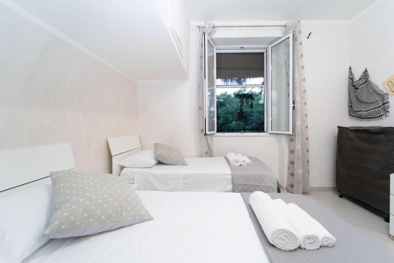 Апартаменты Casa Dea Napoli Экстерьер фото